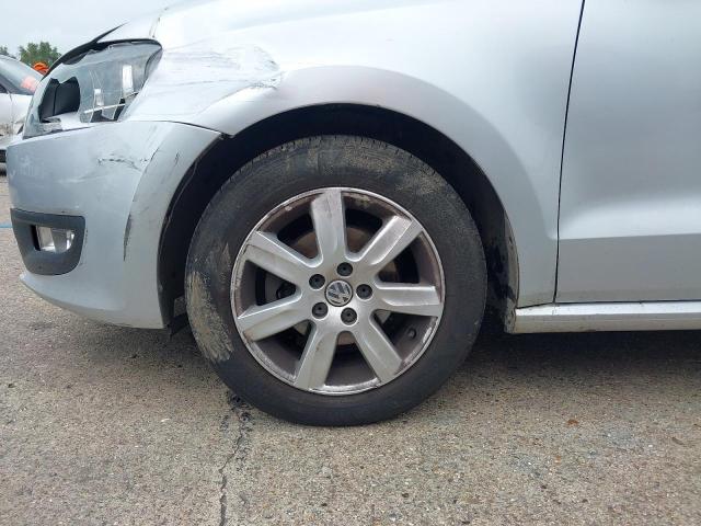 2014 VOLKSWAGEN POLO MATCH