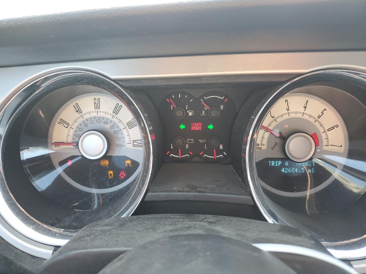 2010 Ford Mustang VIN: 1ZVBP8EN0A5143863 Lot: 63376975