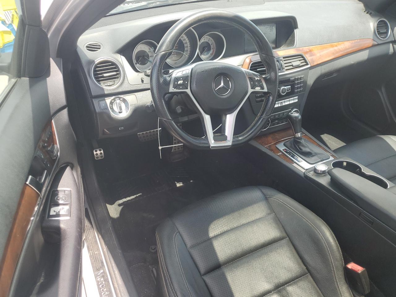 2012 Mercedes-Benz C 250 VIN: WDDGJ4HB8CF742193 Lot: 65213905