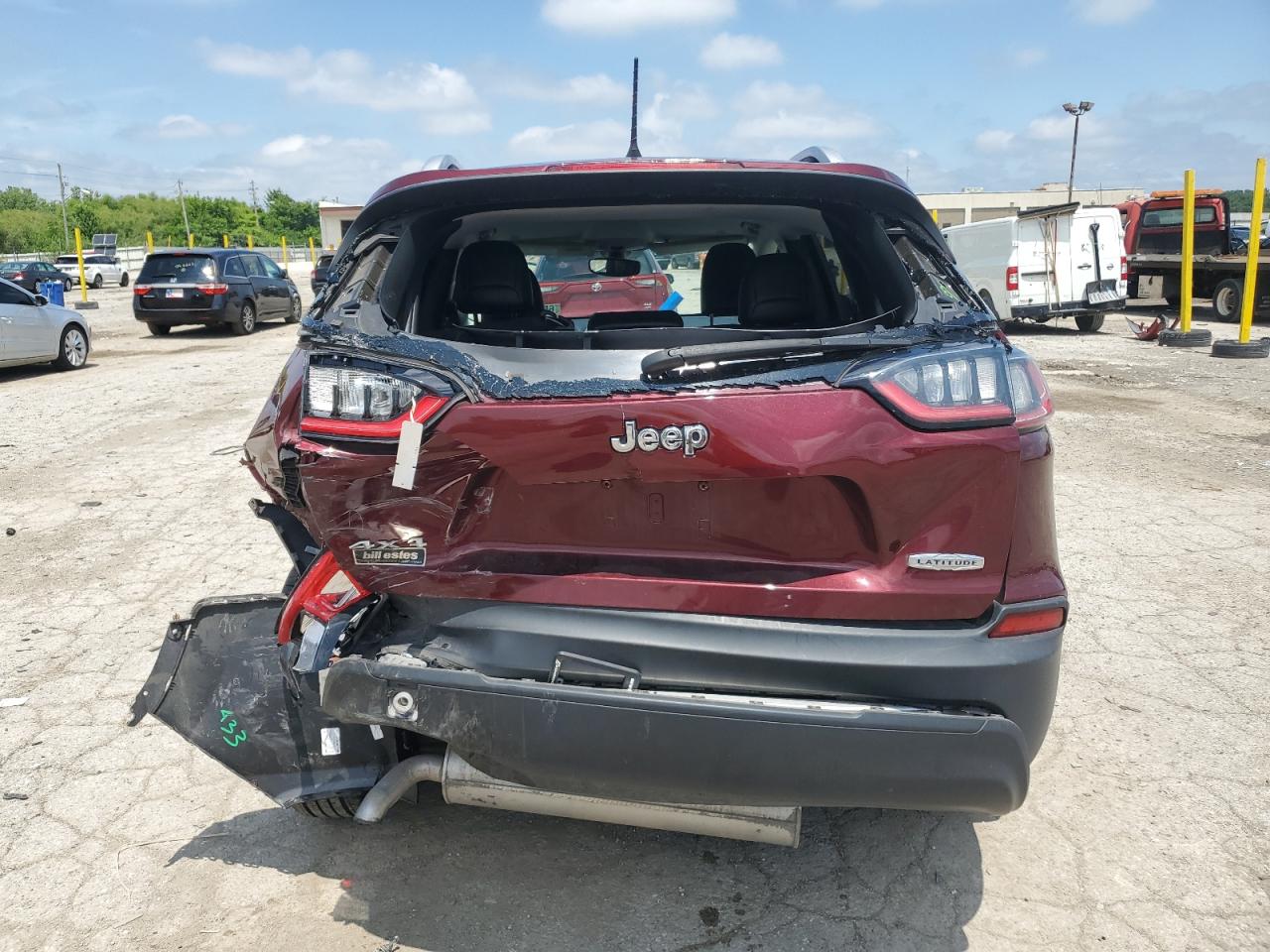 2019 Jeep Cherokee Latitude Plus VIN: 1C4PJMLB0KD260944 Lot: 65191925