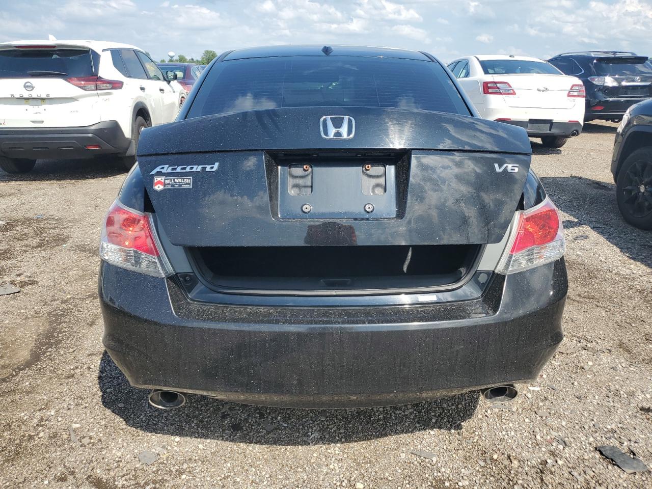 2010 Honda Accord Exl VIN: 1HGCP3F83AA021817 Lot: 64653655