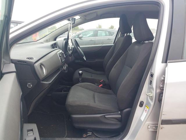 2012 TOYOTA YARIS TR V