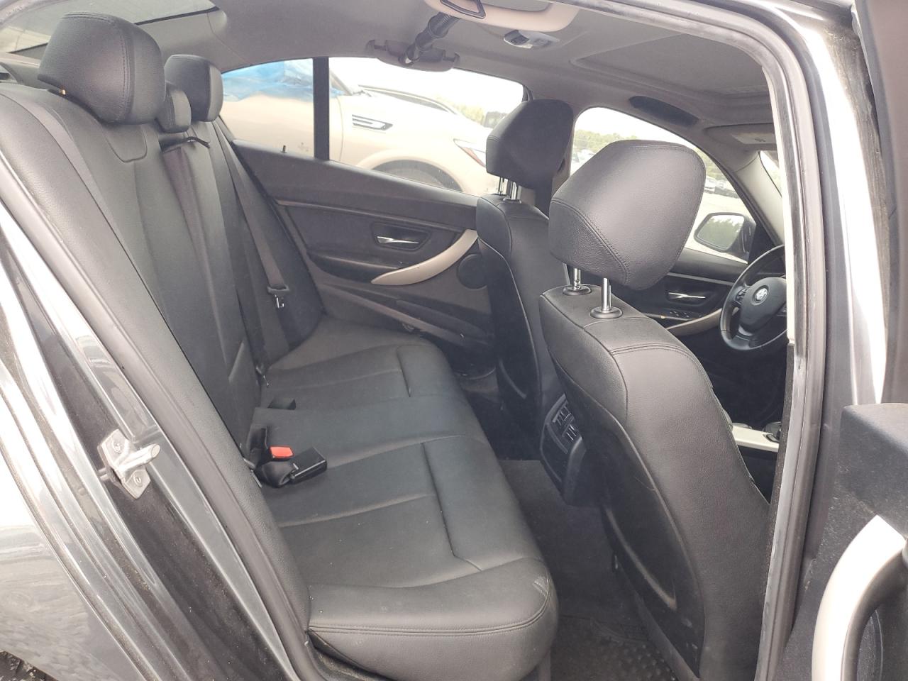 2015 BMW 320 I VIN: WBA3B1C56FP831780 Lot: 64493225