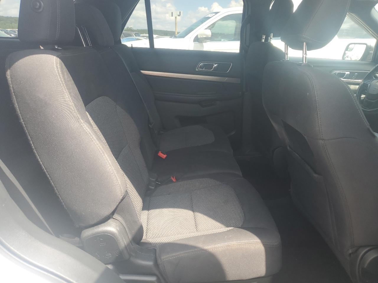 2018 Ford Explorer Xlt VIN: 1FM5K7D80JGA95379 Lot: 64438235