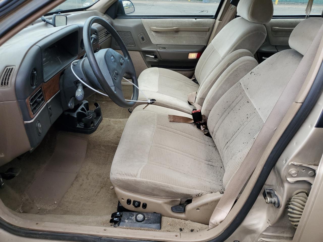 1989 Ford Taurus Gl VIN: 1FABP52U6KG282842 Lot: 63914655