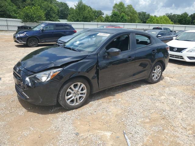  TOYOTA YARIS 2018 Czarny