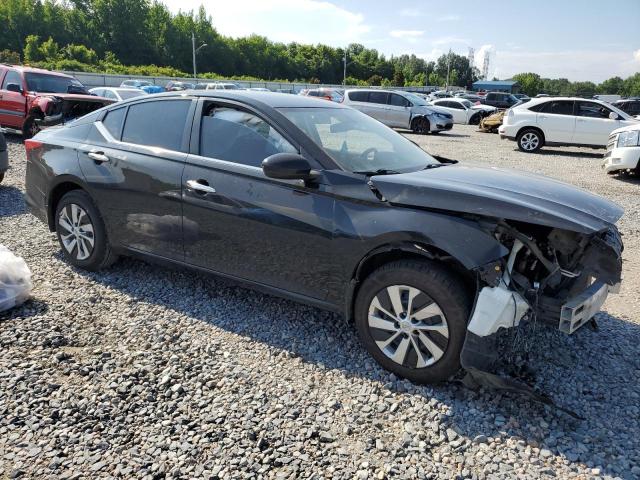  NISSAN ALTIMA 2019 Czarny