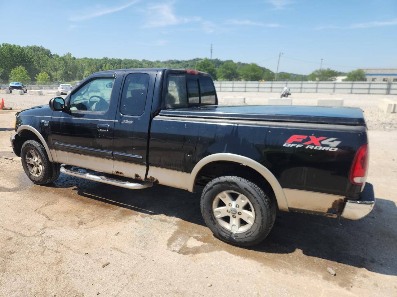 2002 Ford F150 VIN: 1FTRX18L62KA58287 Lot: 63498265