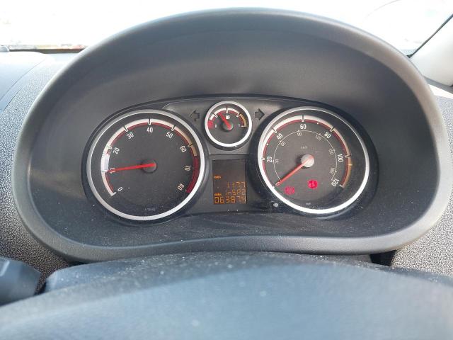 2011 VAUXHALL CORSA SE