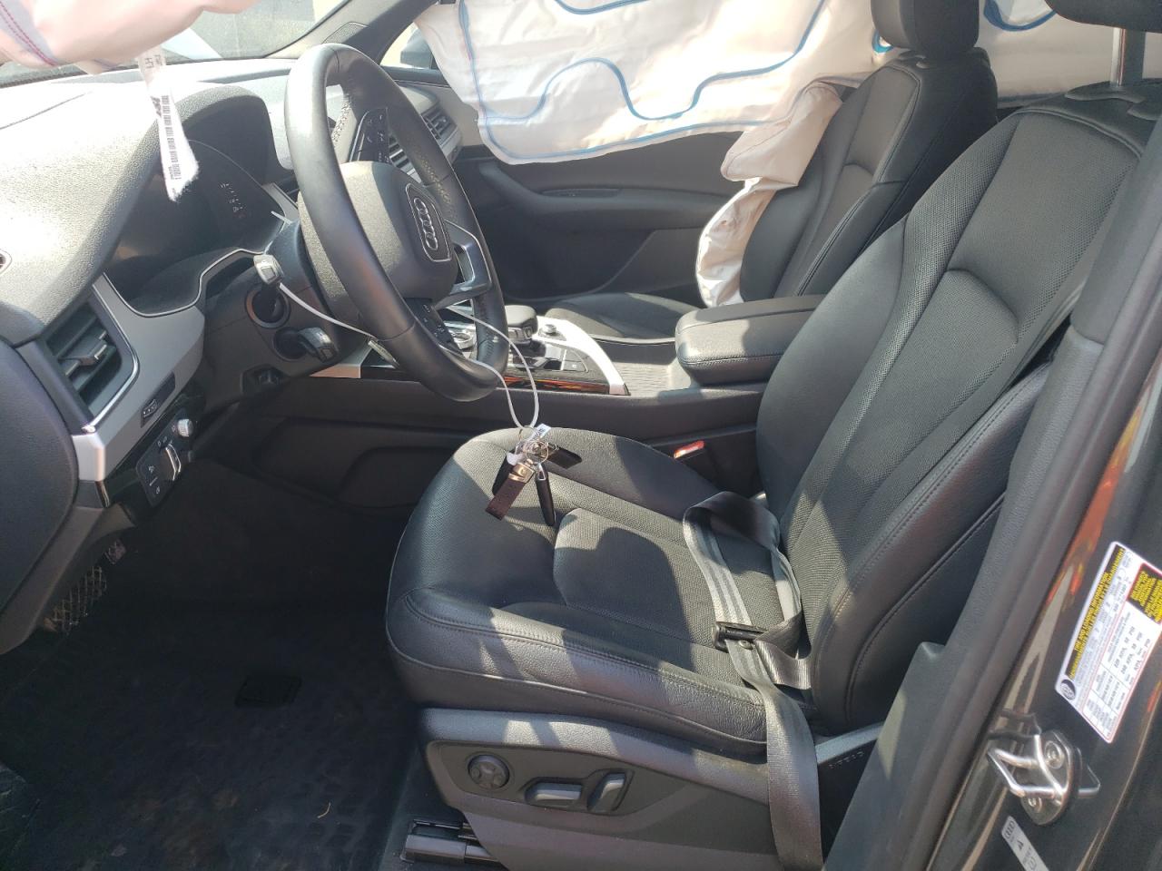2019 Audi Q7 Technik S-Line VIN: WA1WAAF79KD004913 Lot: 64990485