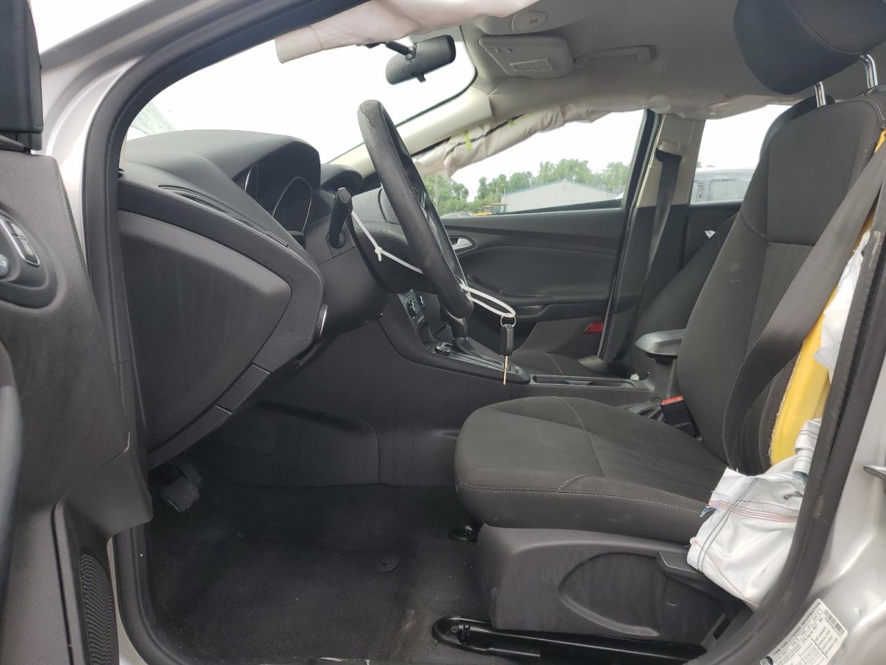 2016 Ford Focus Se VIN: 1FADP3F28GL312315 Lot: 65235635