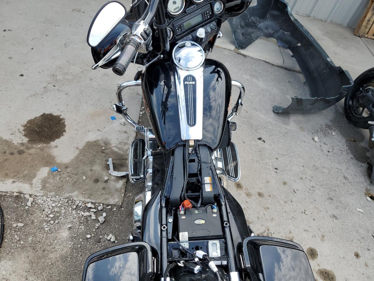 2007 Harley-Davidson Flhx VIN: 1HD1KB4177Y711671 Lot: 64031585