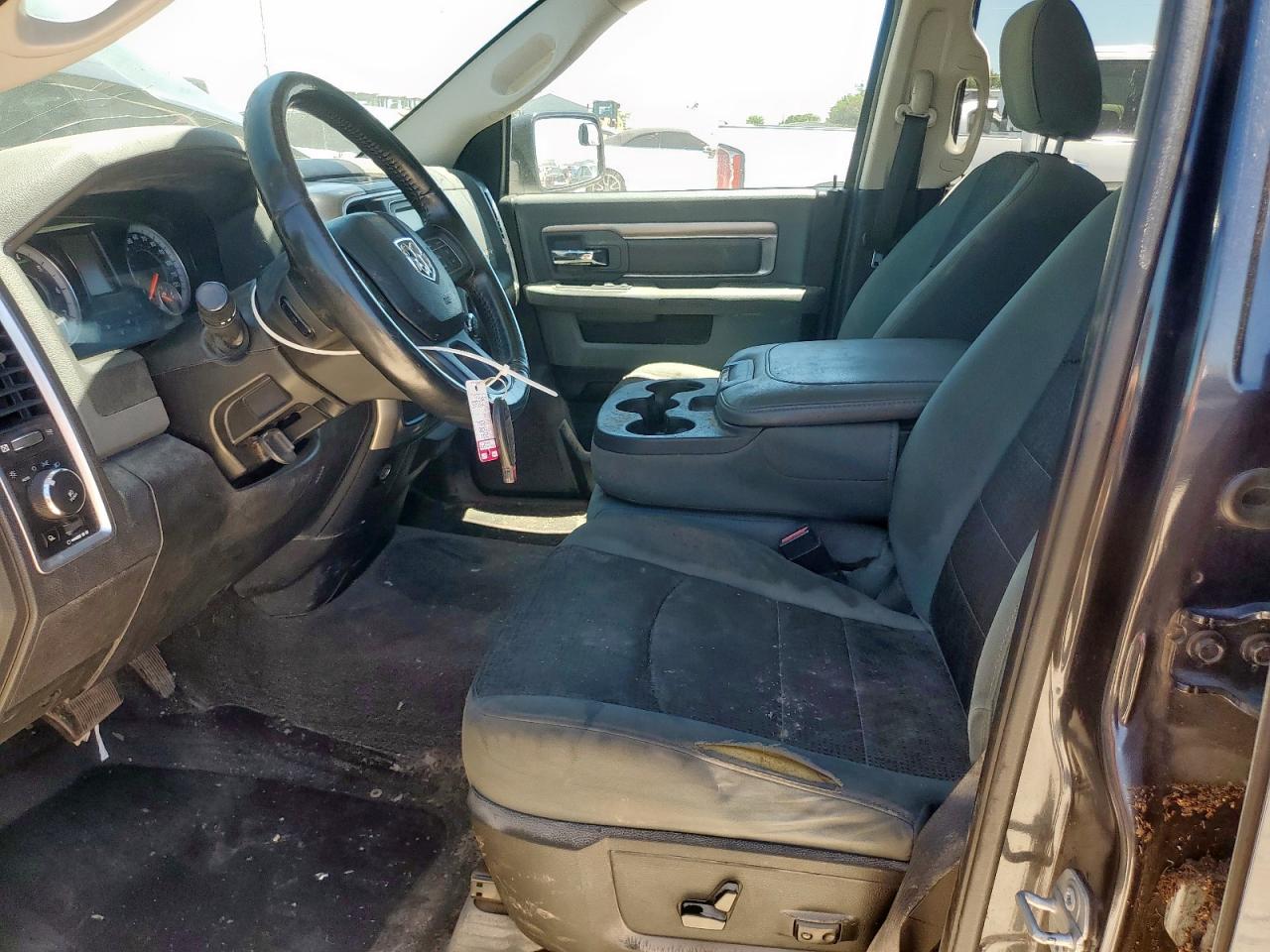 1c6rr6gt6gs347435 1C6RR6GT6GS347435 2016 Ram 1500 Slt