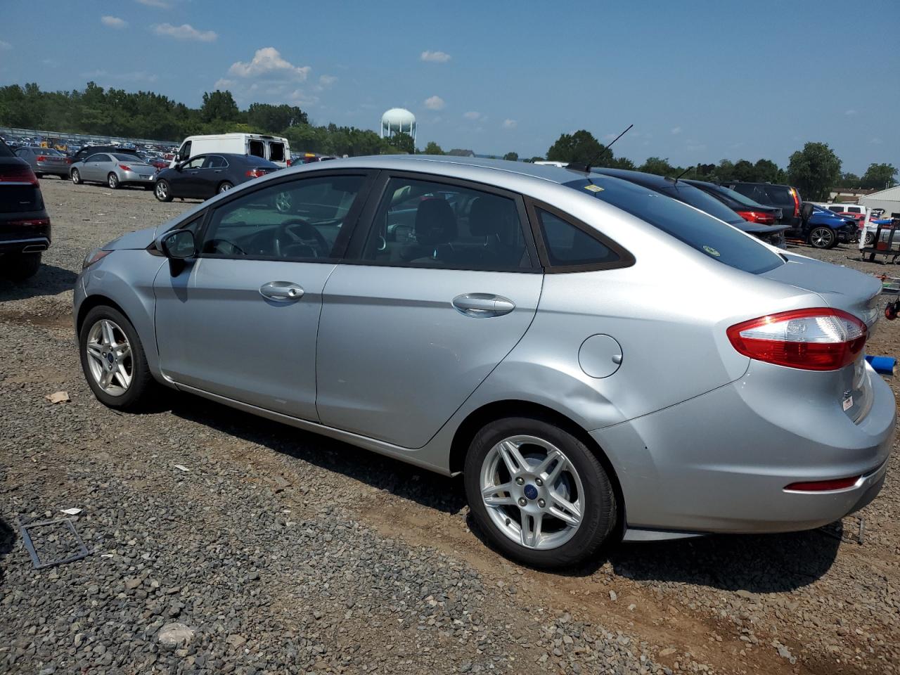 3FADP4BJ0KM142929 2019 Ford Fiesta Se