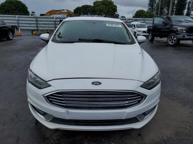  FORD FUSION 2017 Белы