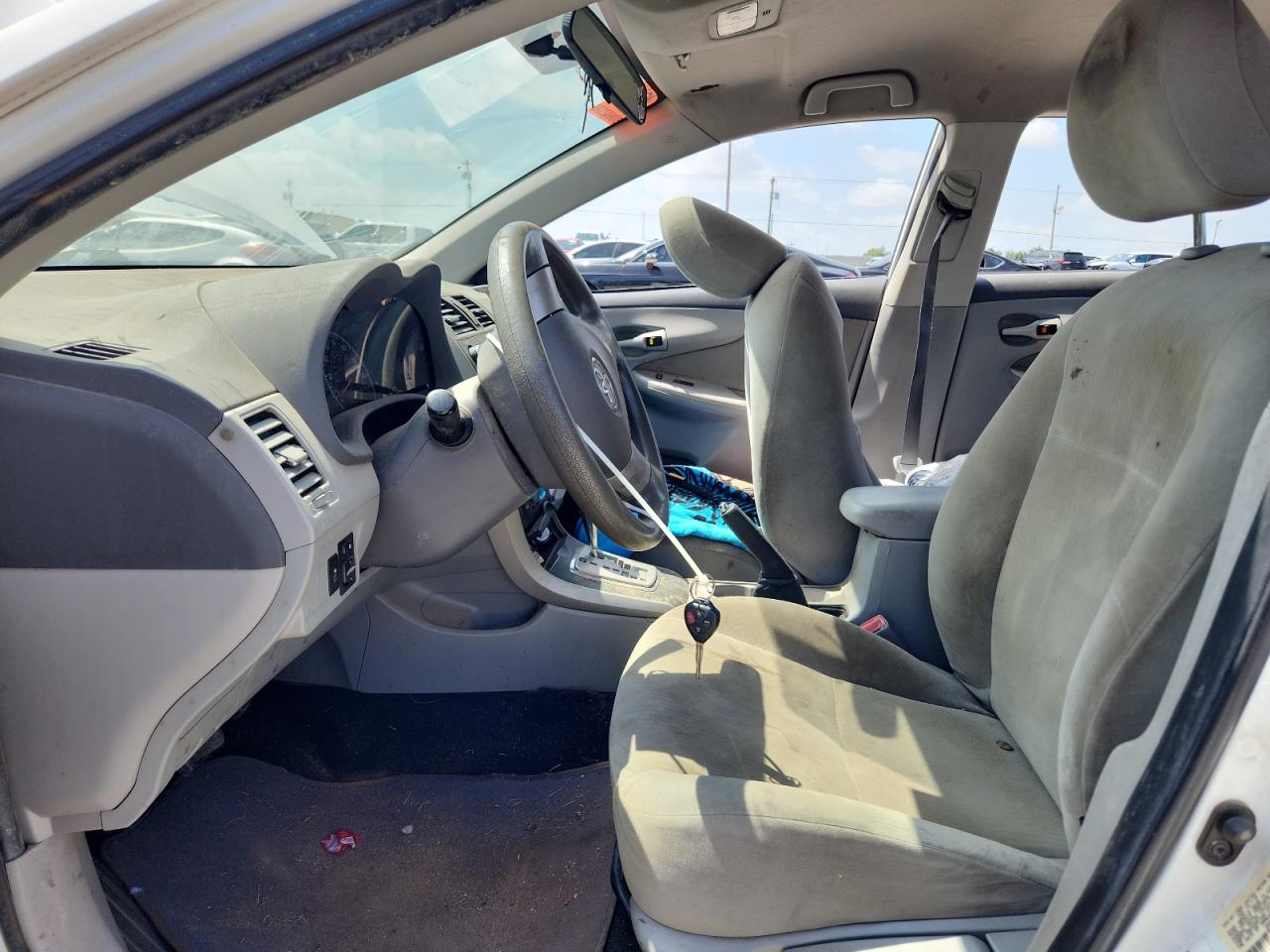 2010 Toyota Corolla Base VIN: 1NXBU4EEXAZ327195 Lot: 64584515
