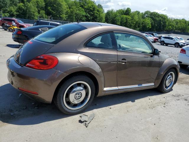 Hatchbacks VOLKSWAGEN BEETLE 2012 Brązowy