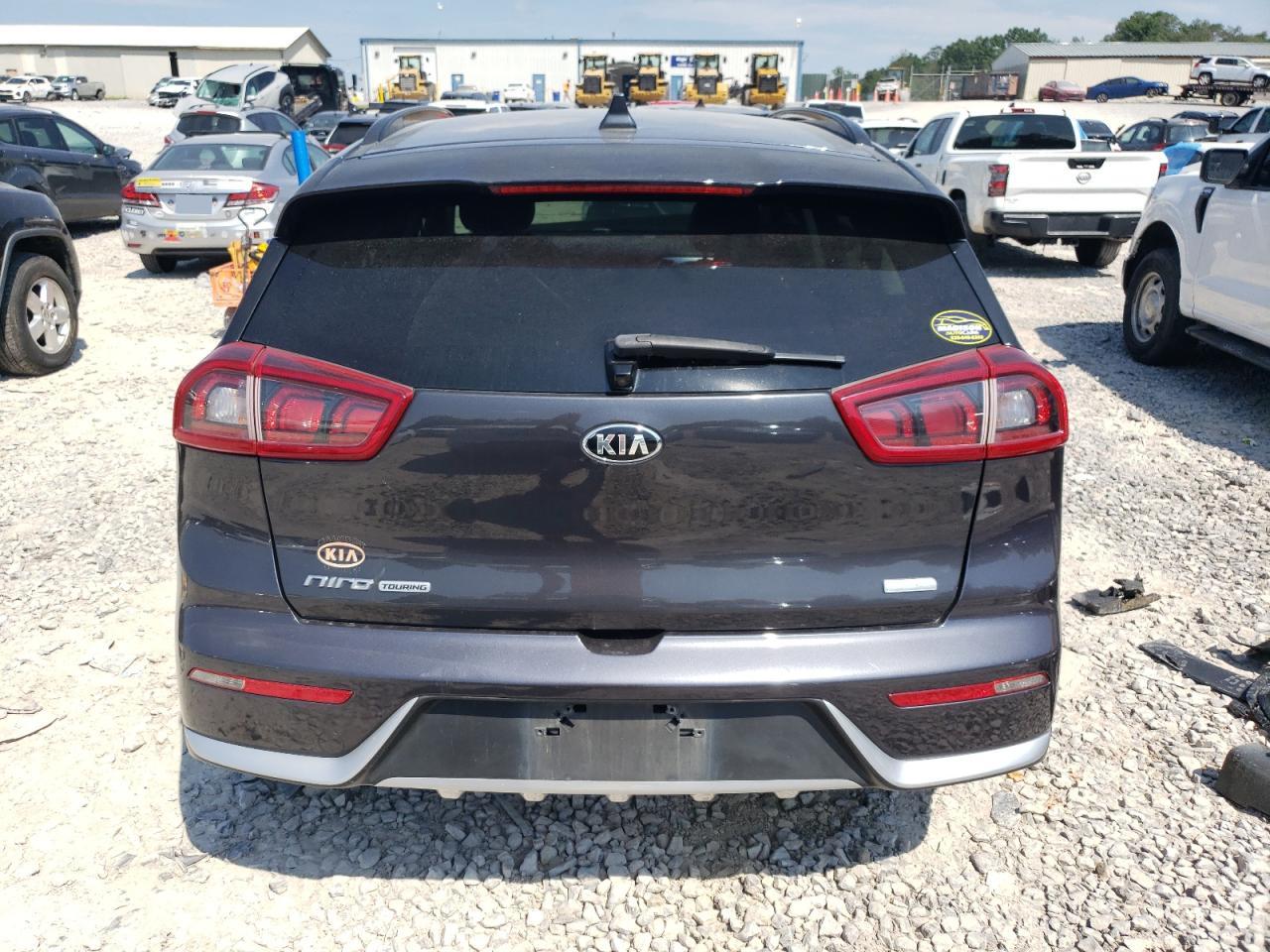 KNDCC3LC6J5187566 2018 Kia Niro Ex