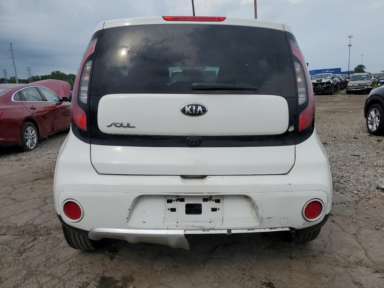 2018 Kia Soul + VIN: KNDJP3A58J7573295 Lot: 64179455