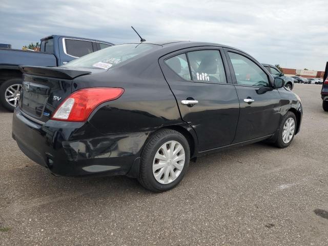 Sedans NISSAN VERSA 2015 Czarny