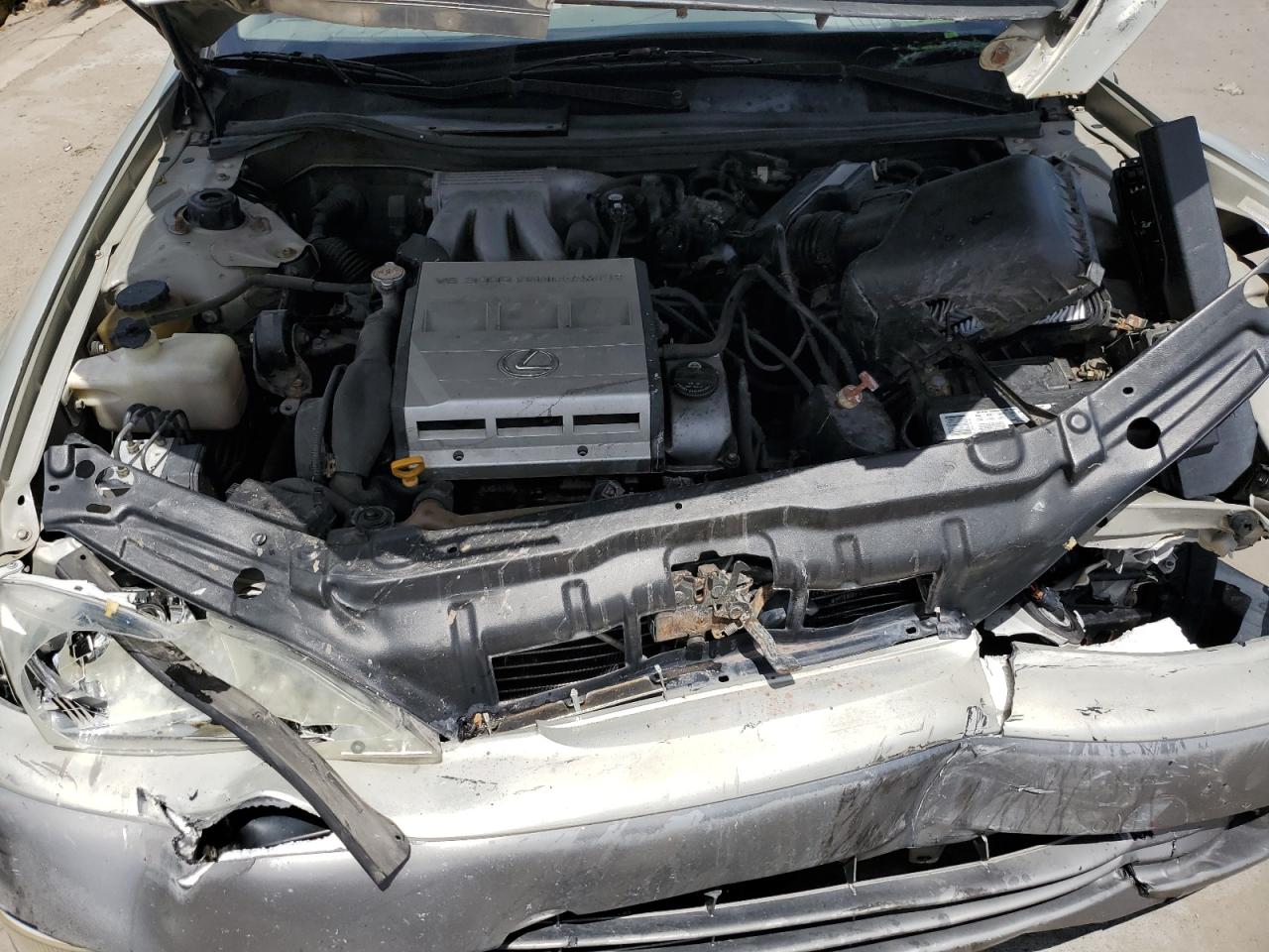 1997 Lexus Es 300 VIN: JT8BF22G1V0061053 Lot: 63100975