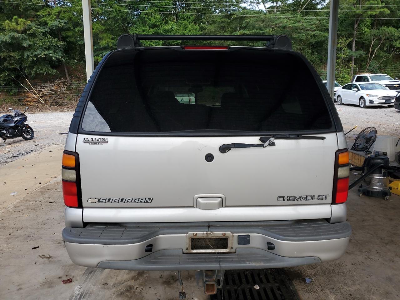 2005 Chevrolet Suburban K1500 VIN: 3GNFK16ZX5G166830 Lot: 62769755