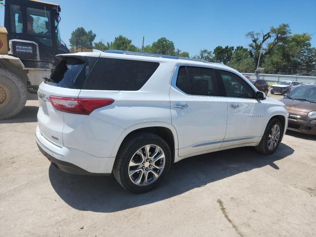  CHEVROLET TRAVERSE 2018 Белы