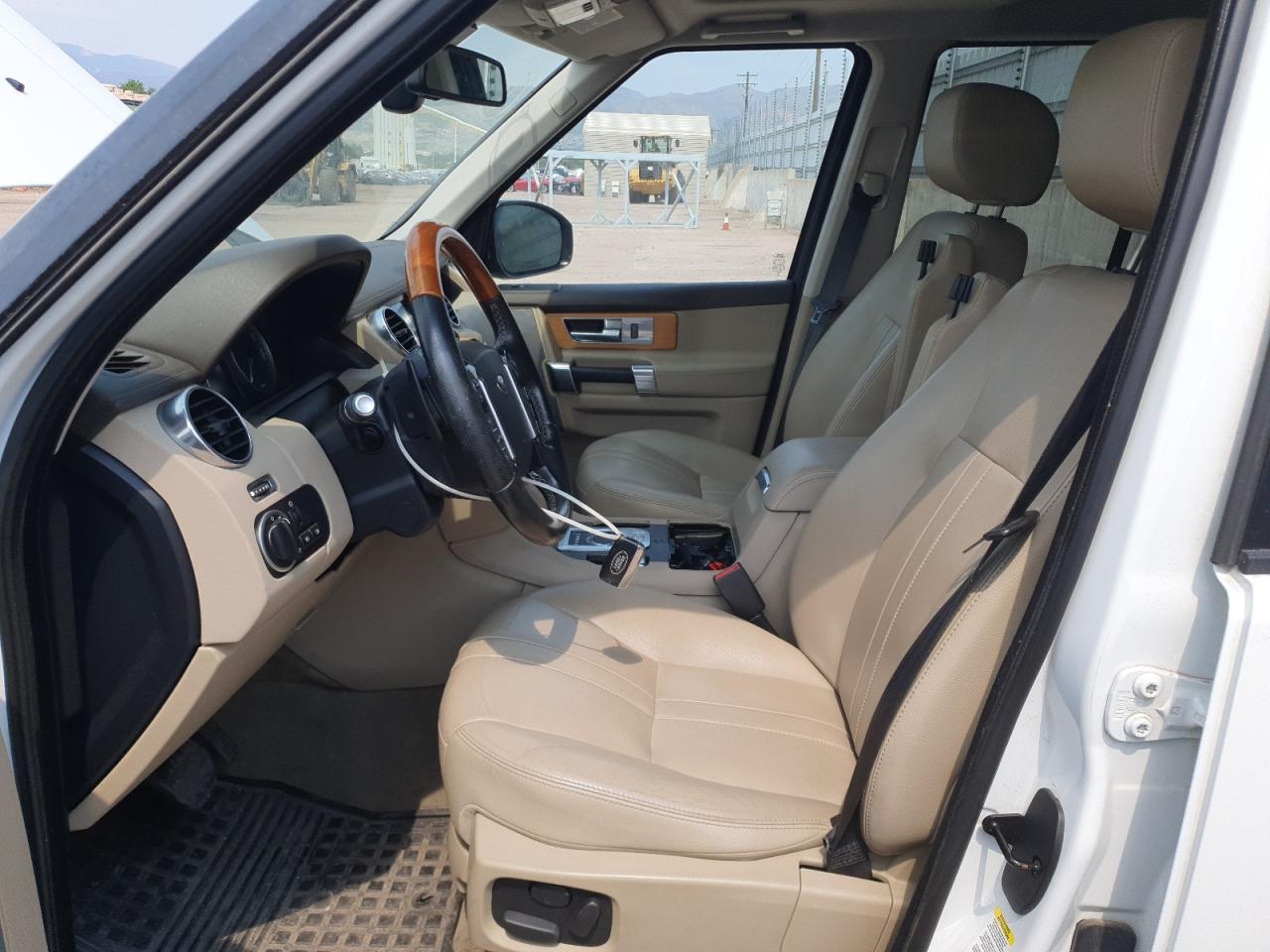 2015 Land Rover Lr4 Hse VIN: SALAG2V66FA744674 Lot: 64454975