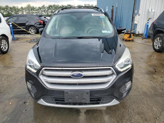 Parquets FORD ESCAPE 2017 Czarny