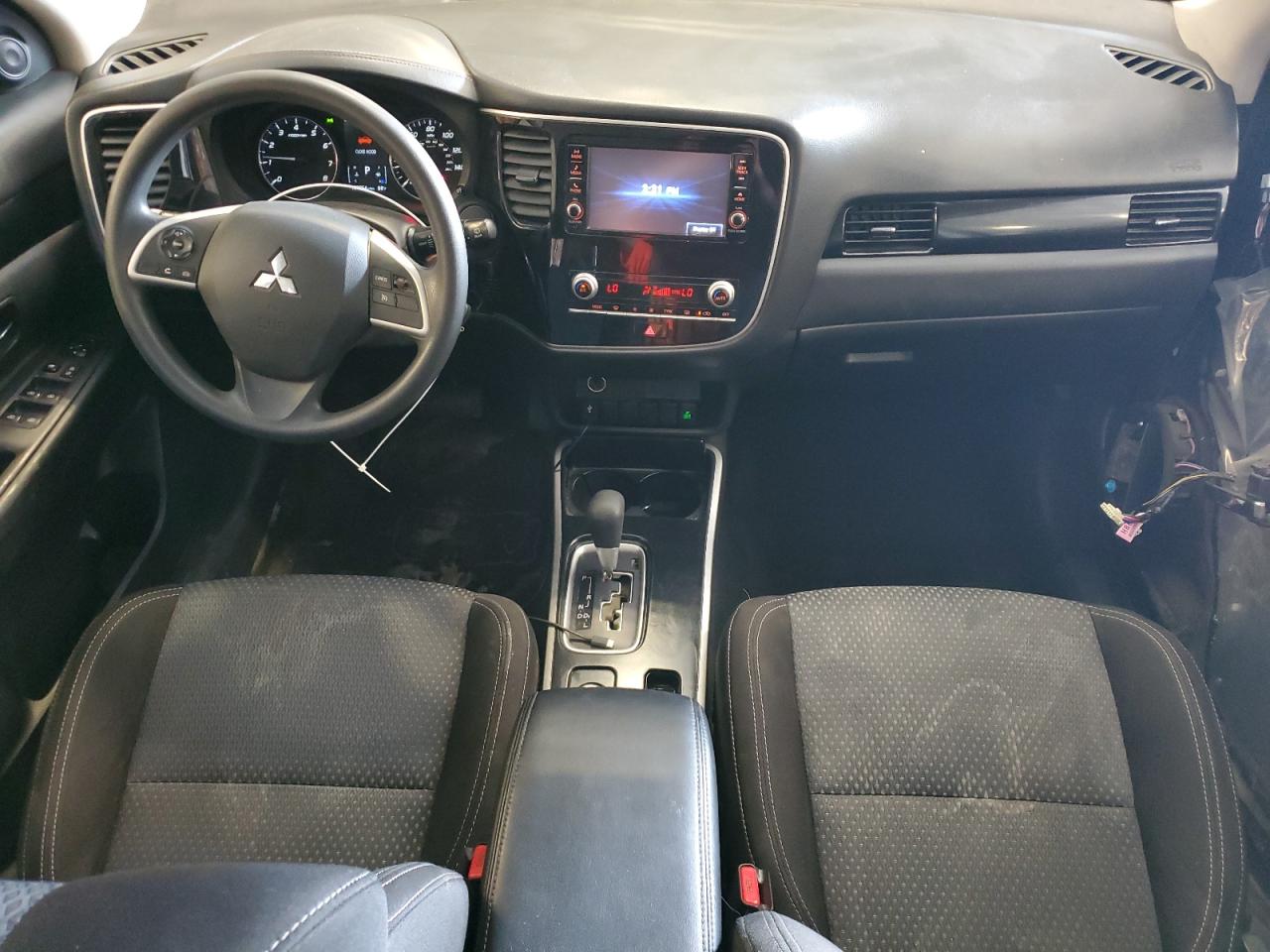 2020 Mitsubishi Outlander Se VIN: JA4AZ3A32LZ026131 Lot: 65653625