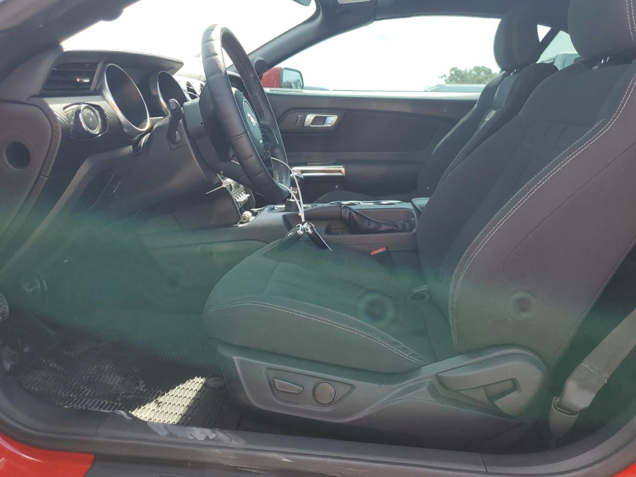 2022 Ford Mustang VIN: 1FATP8UH9N5135288 Lot: 63843235