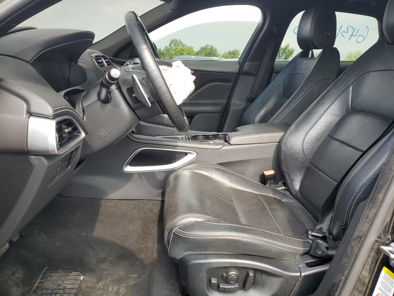 SADCM2BV9HA495718 2017 Jaguar F-Pace S