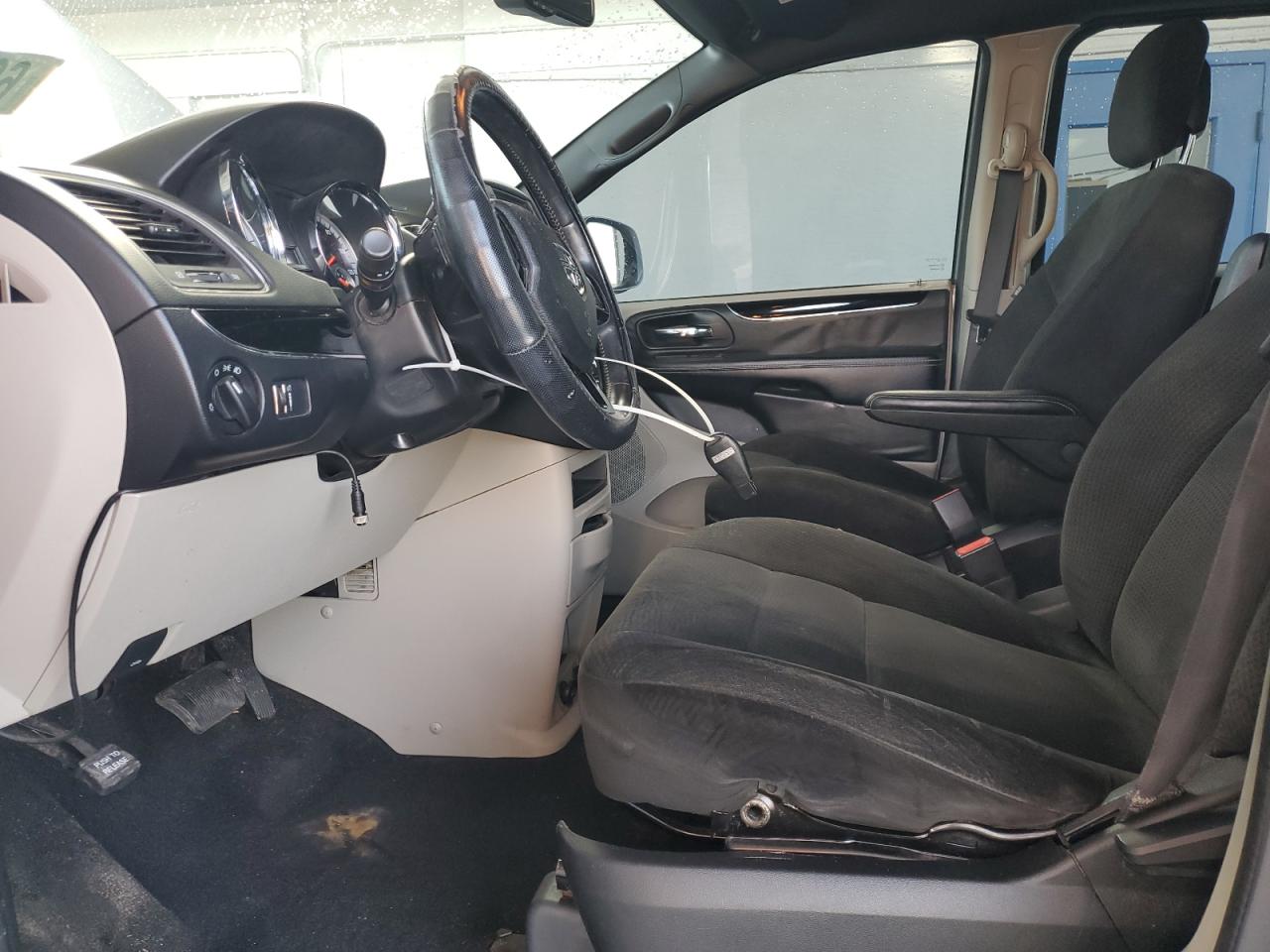 2c4rdgbg1gr131758 2C4RDGBG1GR131758 2016 Dodge Grand Caravan Se