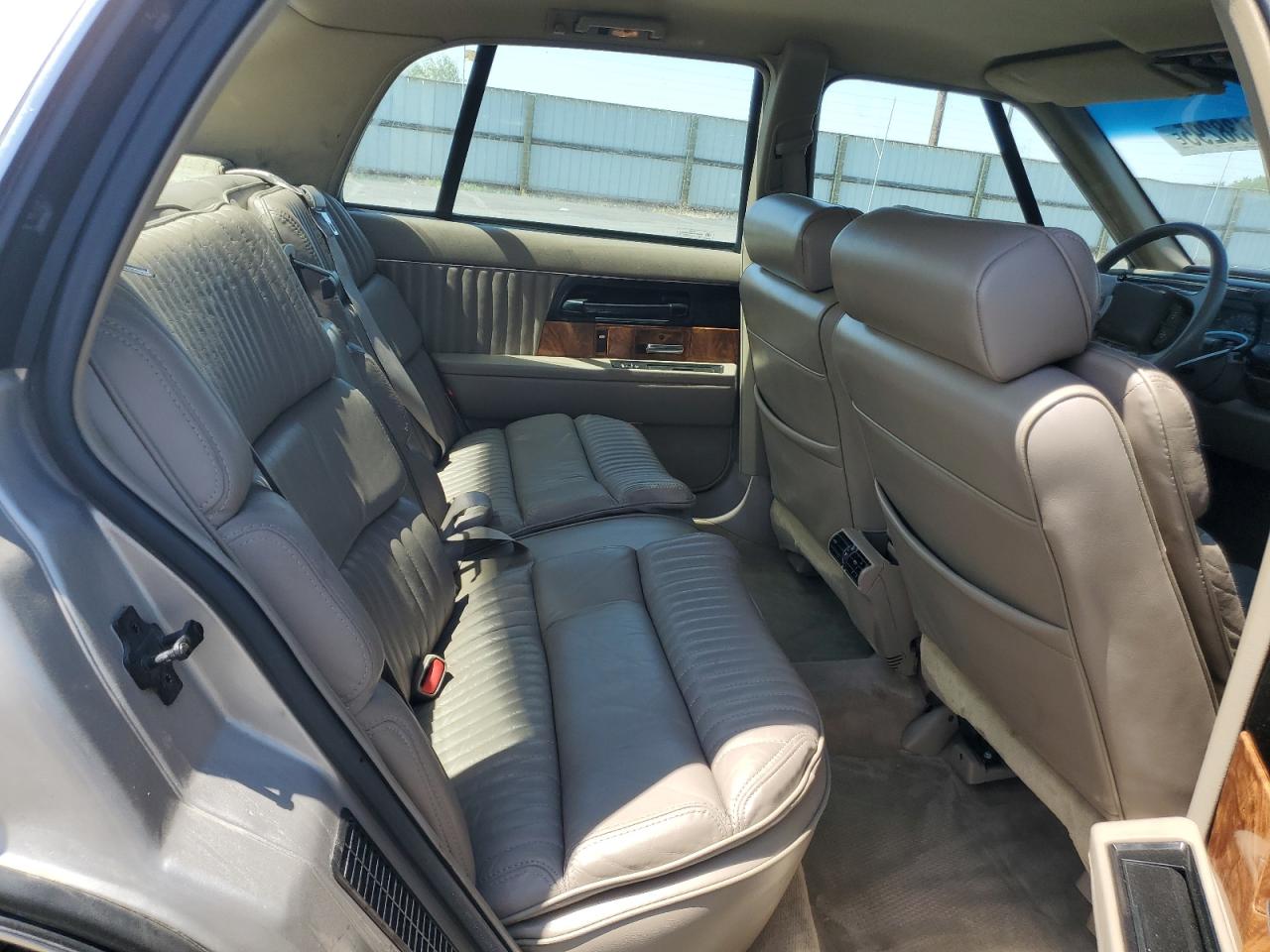 1996 Buick Park Avenue VIN: 1G4CW52K6TH628072 Lot: 63138295