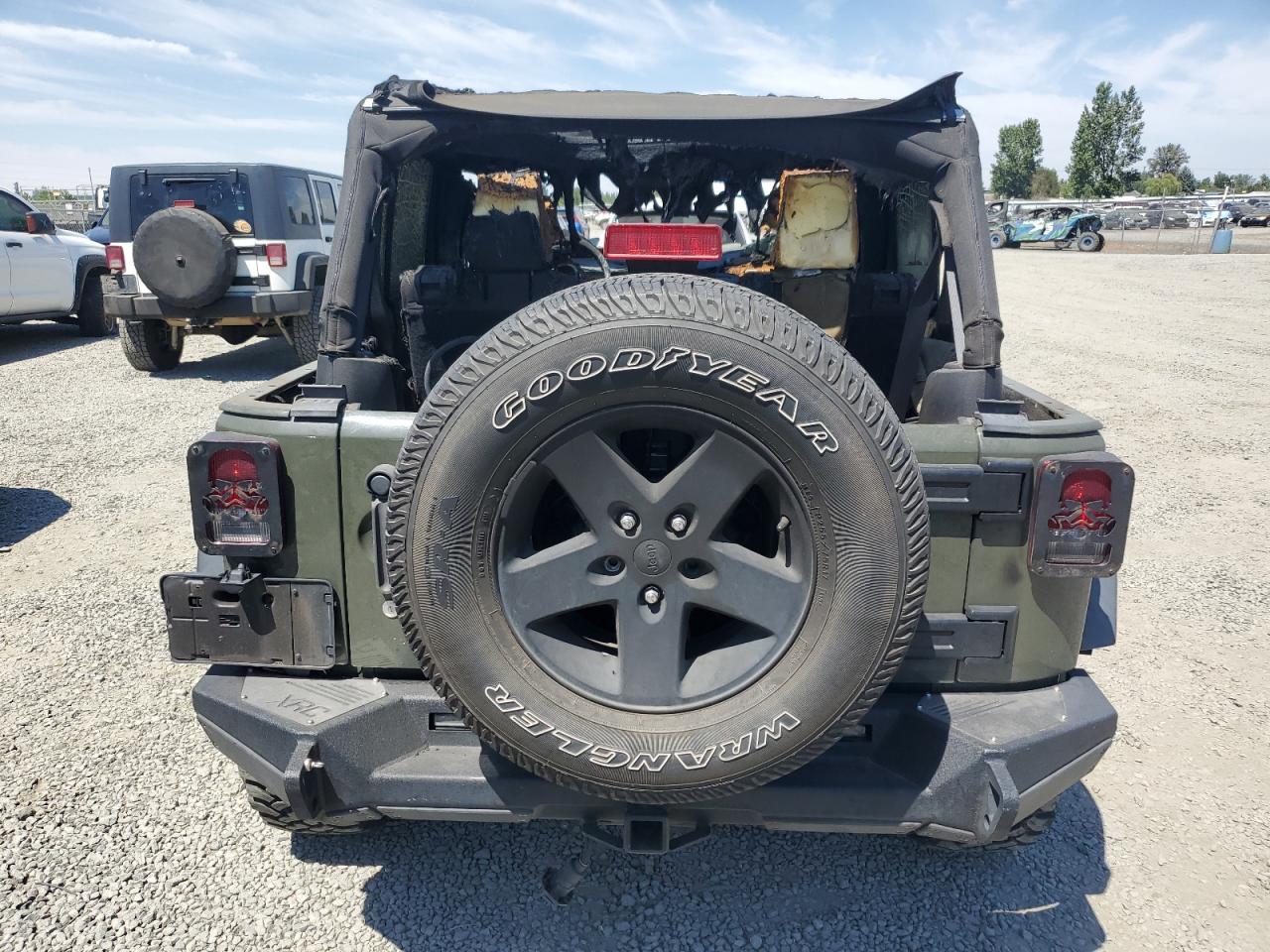 2015 Jeep Wrangler Unlimited Sport VIN: 1C4BJWDG6FL751479 Lot: 65410015