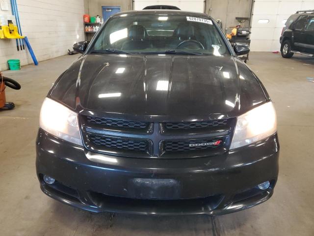 Sedans DODGE AVENGER 2013 Czarny