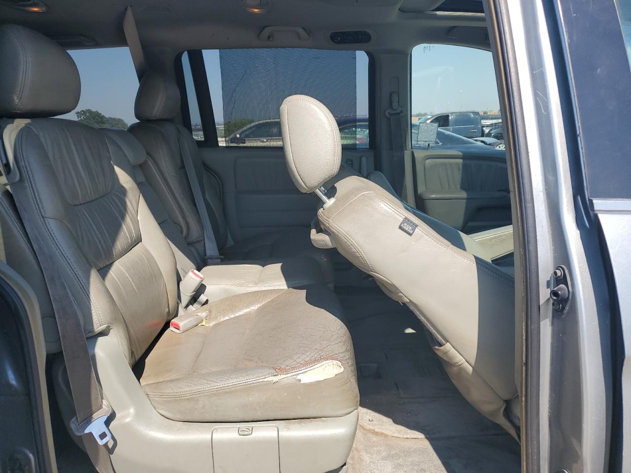 2006 Honda Odyssey Exl VIN: 5FNRL38736B070152 Lot: 64329225