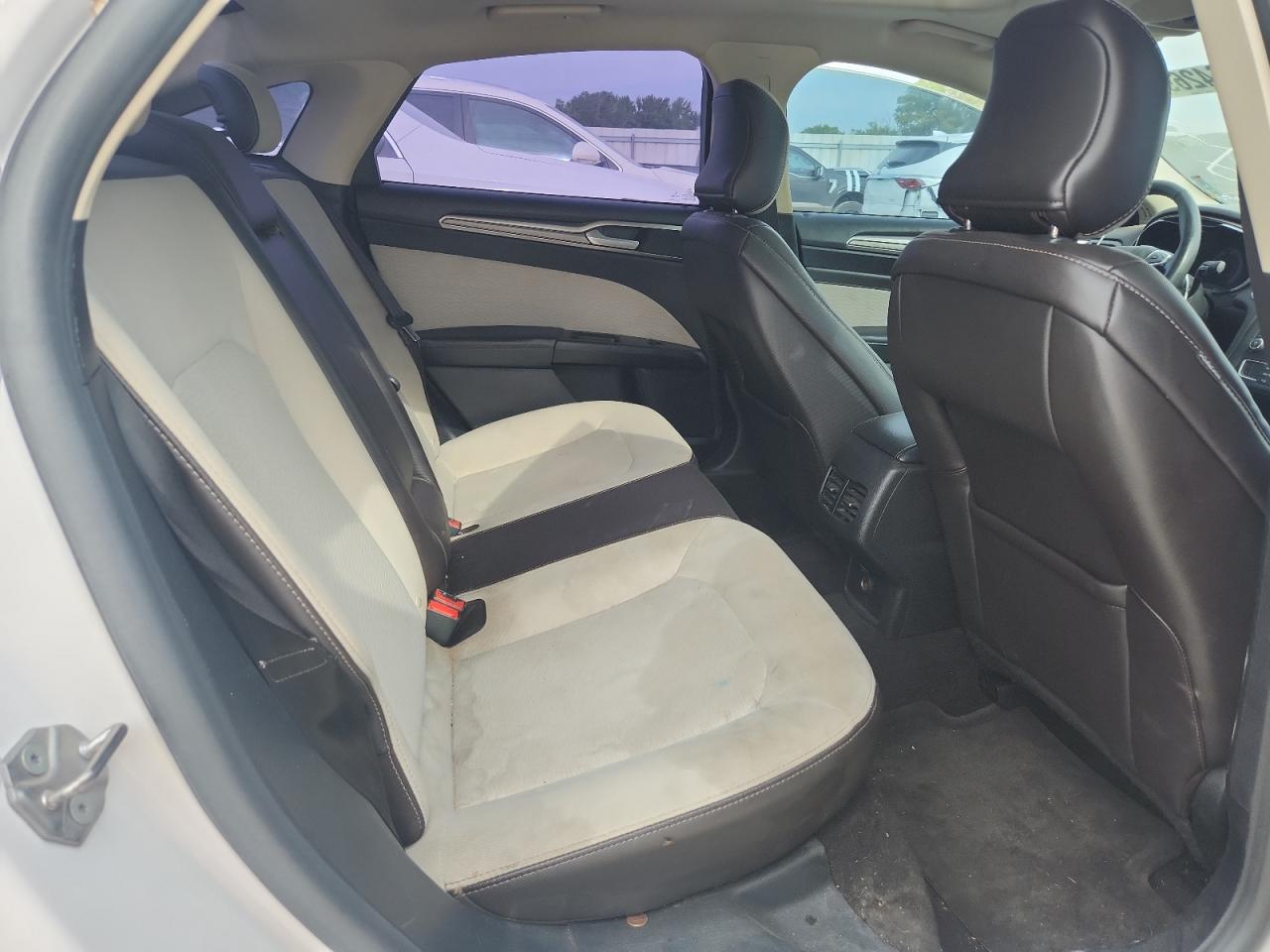 2019 Ford Fusion Se VIN: 3FA6P0HD9KR133460 Lot: 64269985