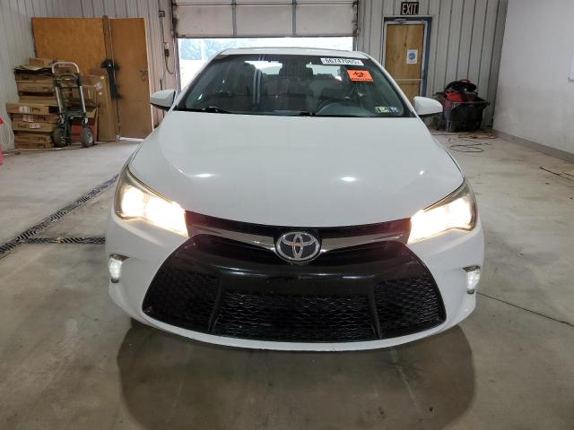  TOYOTA CAMRY 2015 White
