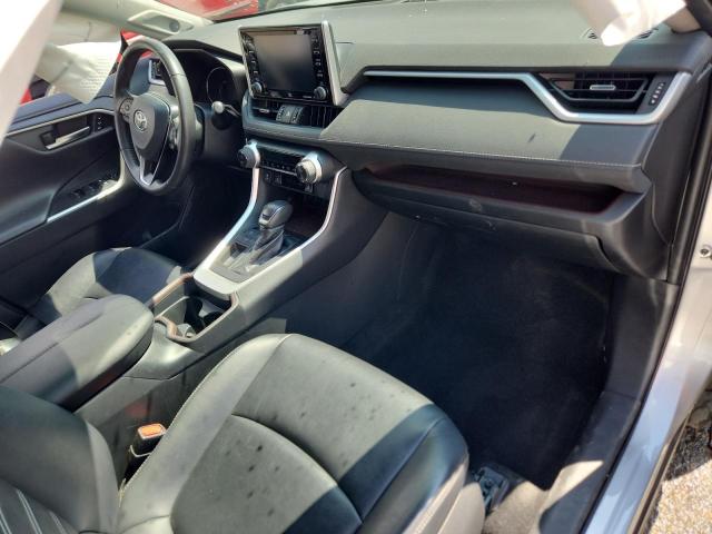  TOYOTA RAV4 2019 Серебристый