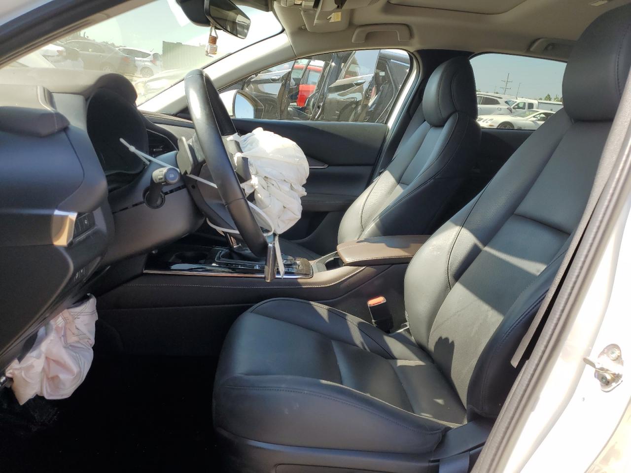 2023 Mazda Cx-30 Premium VIN: 3MVDMBDM3PM503851 Lot: 63075595