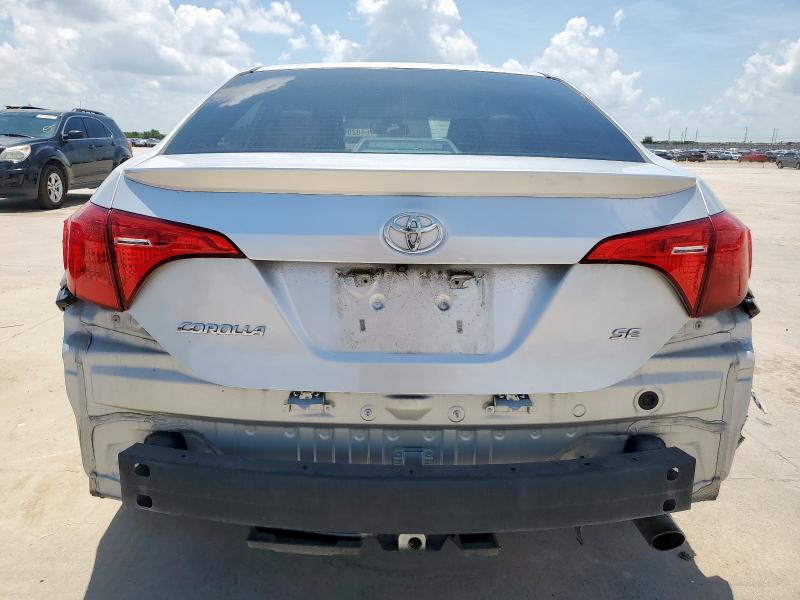  TOYOTA COROLLA 2018 Srebrny