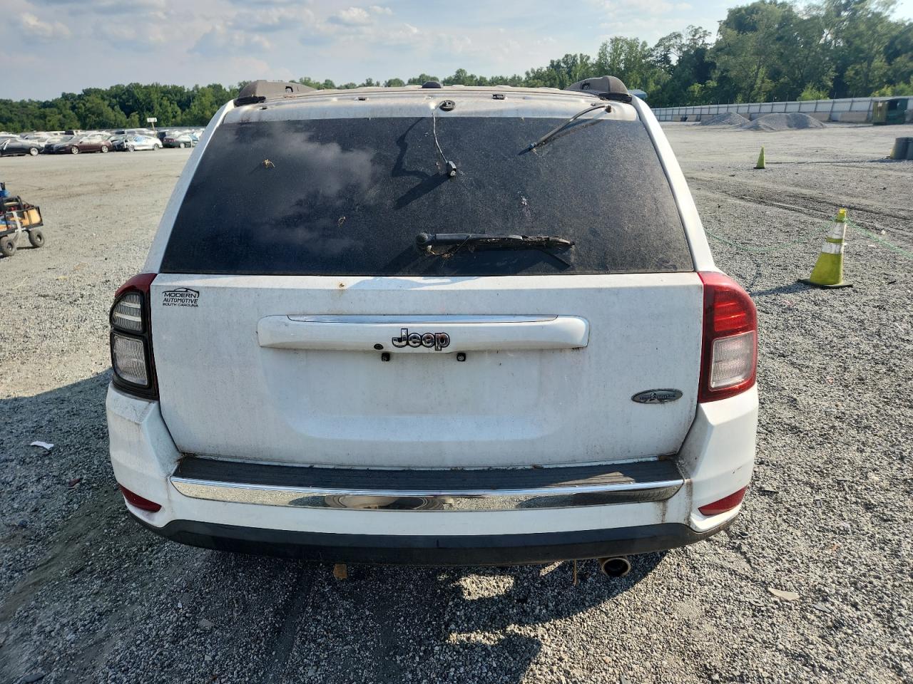 2016 Jeep Compass Latitude VIN: 1C4NJCEA7GD777378 Lot: 56390385