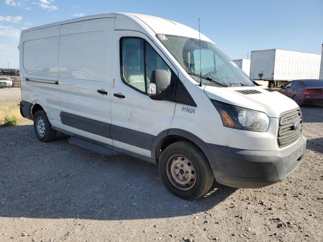  FORD TRANSIT 2019 Biały