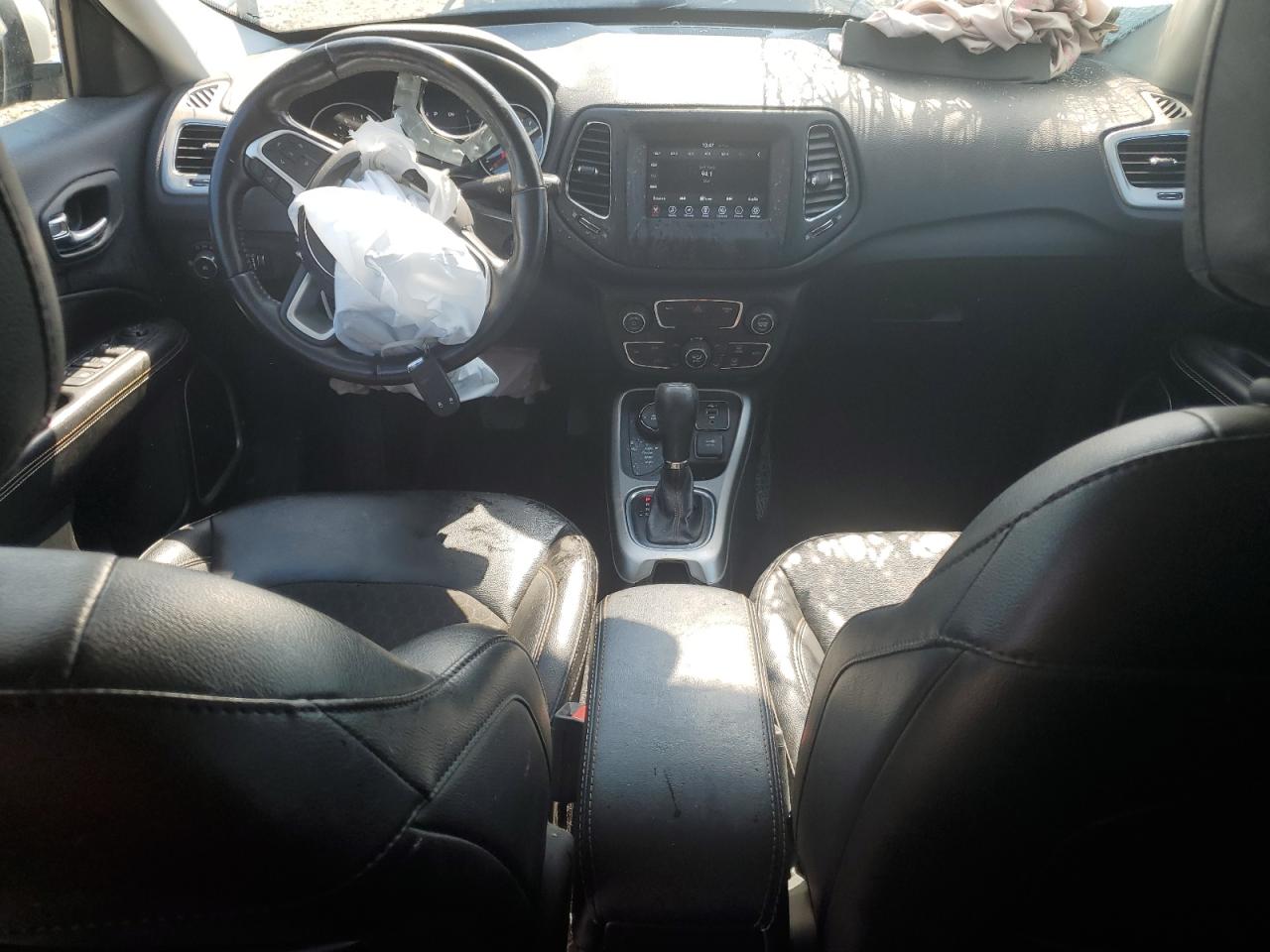 2020 Jeep Compass Latitude VIN: 3C4NJDBB4LT225330 Lot: 63729595