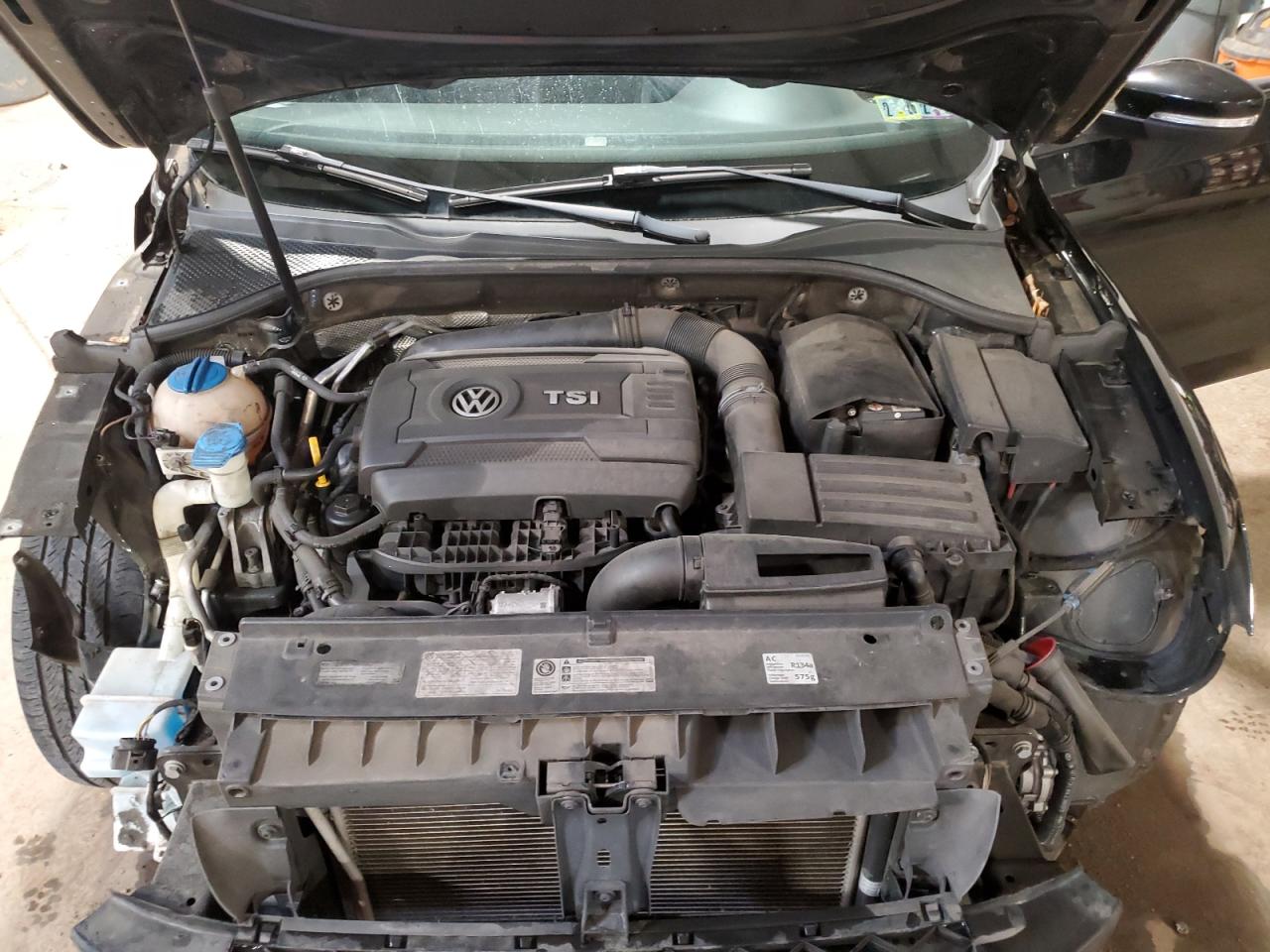 2014 Volkswagen Passat S VIN: 1VWAT7A39EC079877 Lot: 64718995