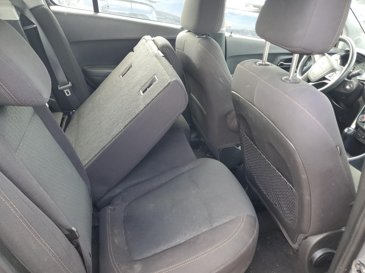 2020 Chevrolet Trax Ls VIN: 3GNCJKSBXLL220717 Lot: 65341355