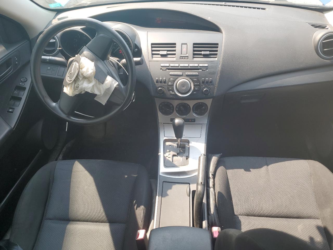 2011 Mazda 3 I VIN: JM1BL1KF8B1409397 Lot: 64960415
