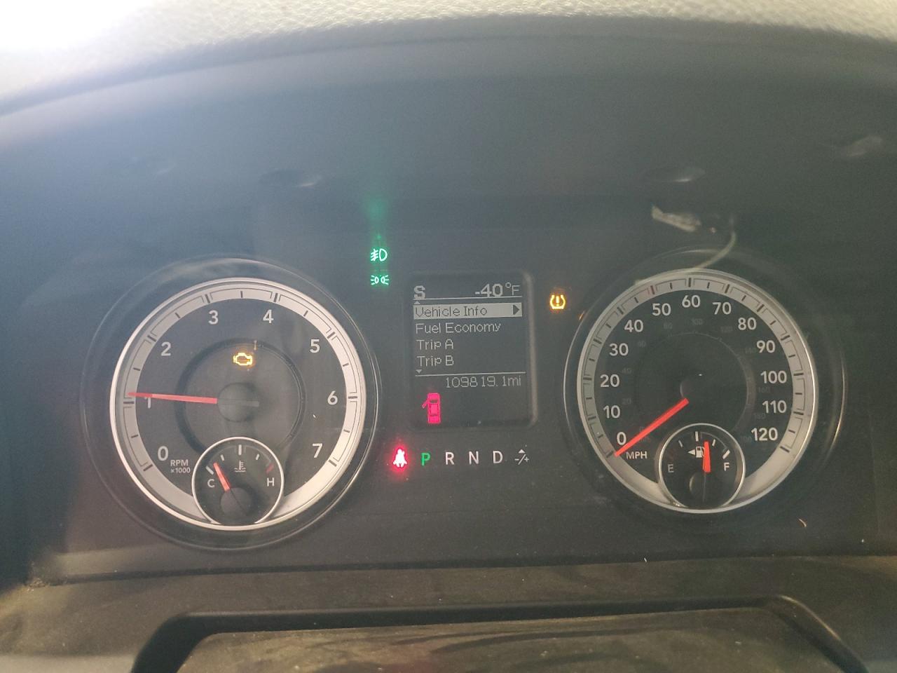 2015 Ram 1500 Slt VIN: 1C6RR7GT3FS645056 Lot: 63483745