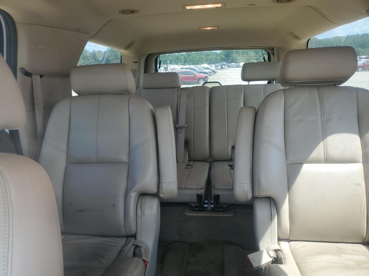 1gkfc36j29r214102 1GKFC36J29R214102 2009 GMC Yukon Xl C1500 Slt